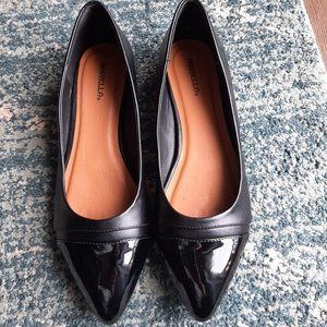 Size 13 Never worn flats